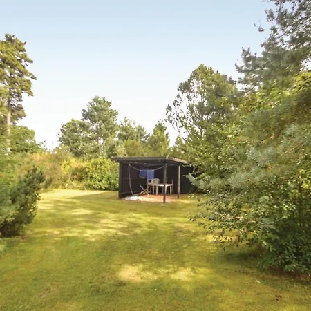 4 Bedroom Cozy Home In Grenaa Otel Grenå