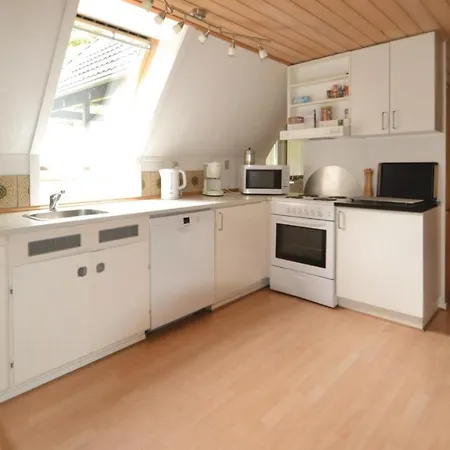 4 Bedroom Cozy Home In Grenaa Otel 3*